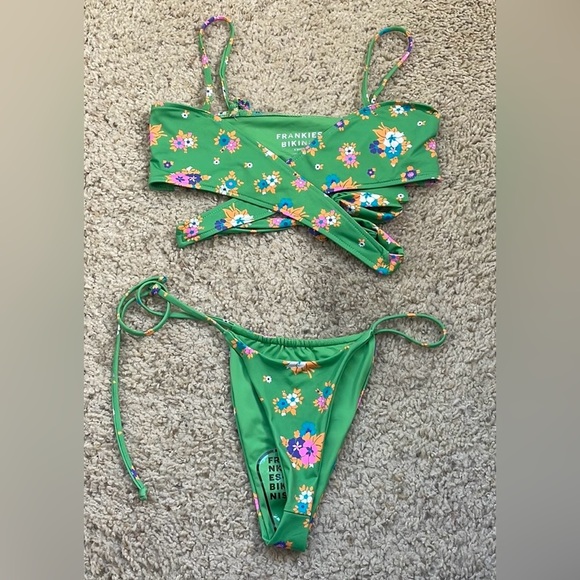 Frankies Bikinis - Falcon Wrap Bikini Top + Ziggy Skimpy String Bikini Bottom - Picture 1 of 12